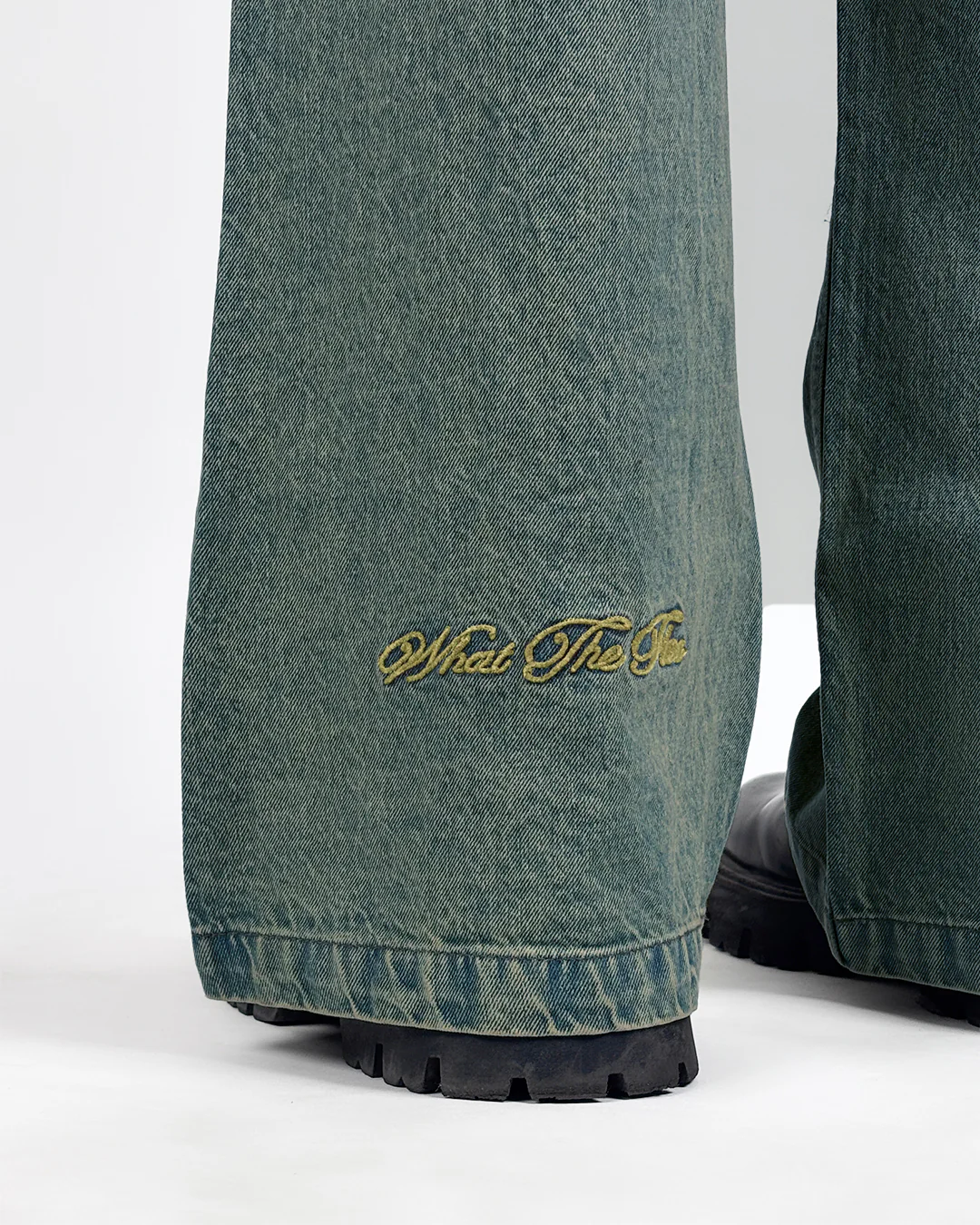 Antique Blue Wide Flared Jeans - Image 8