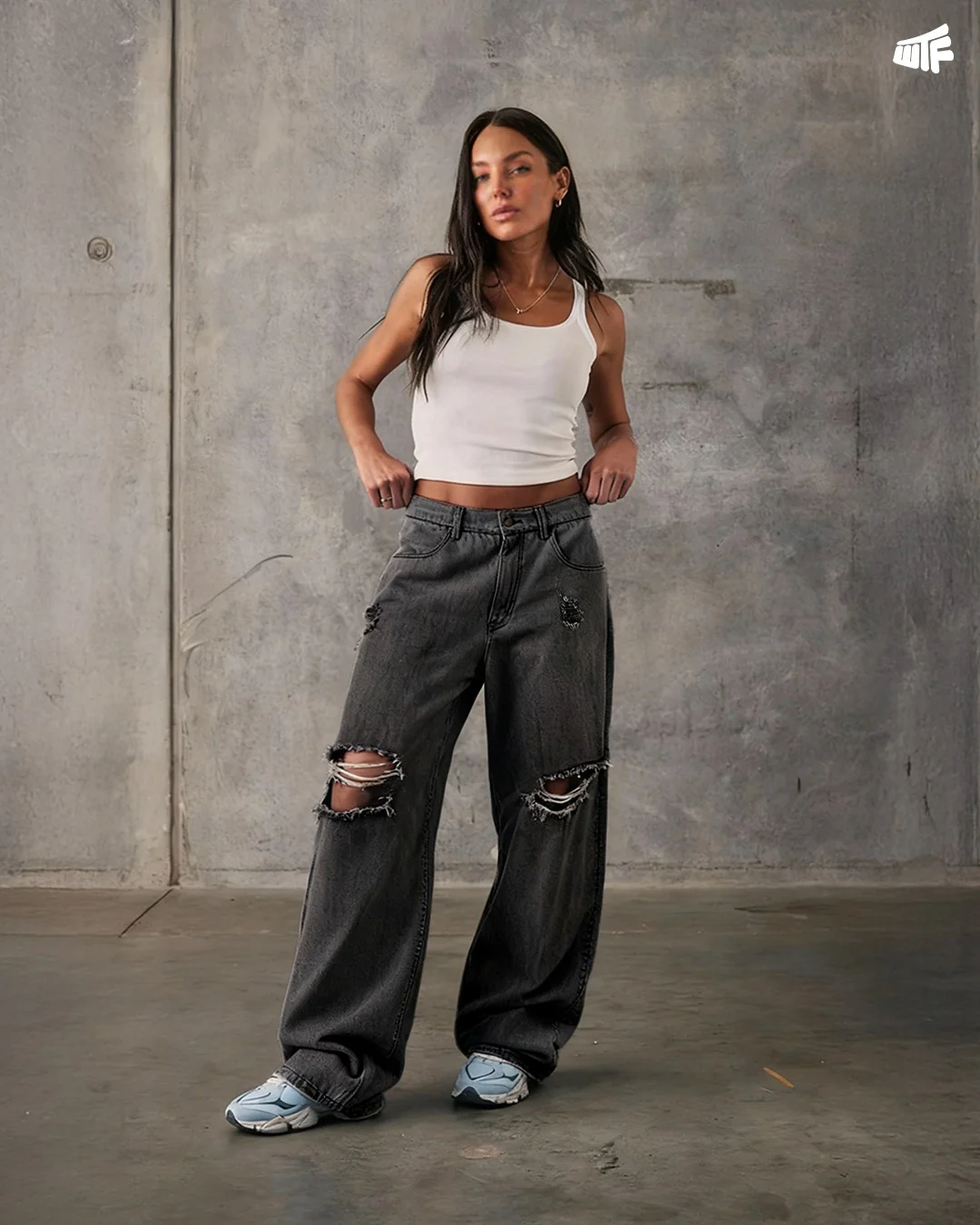 Black Rugged Baggy Jeans - Image 5