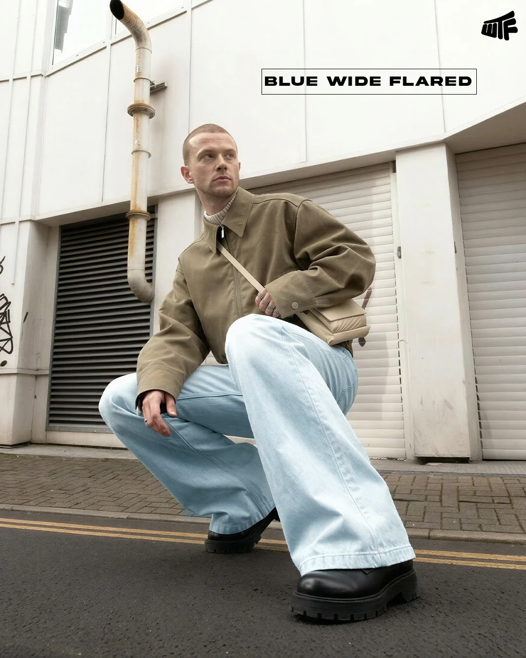 Blue Wide Flared Jeans - Image 6