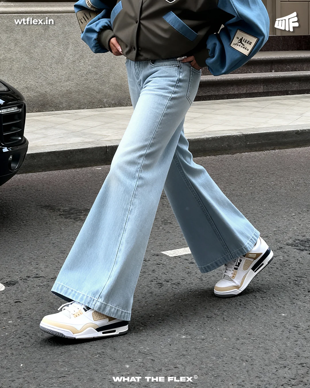 Blue Wide Flared Jeans - Image 7