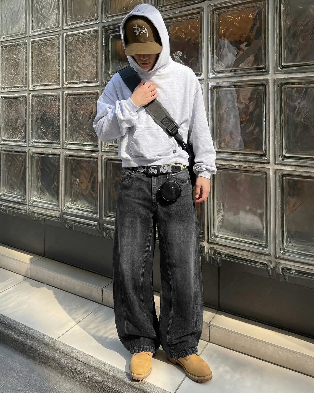 Front Line Baggy Jeans - Image 4