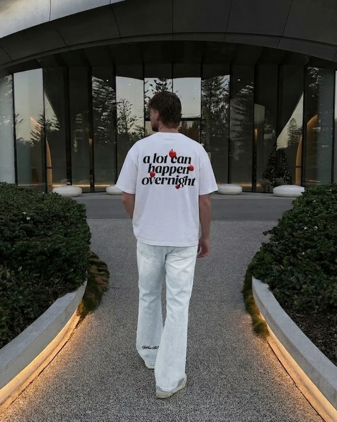 Goat Overnight Heavyweight White T-shirt - Image 7