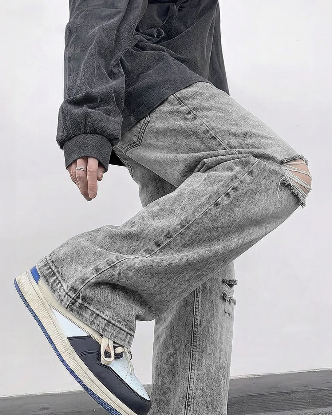 Grey Rugged Baggy Jeans - Image 8