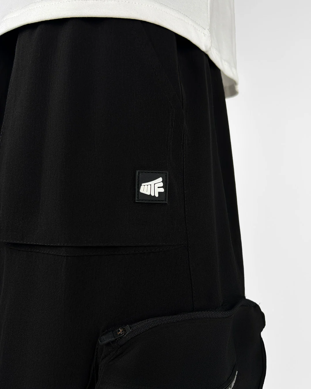 Loadout Black Parachute Pants - Image 7