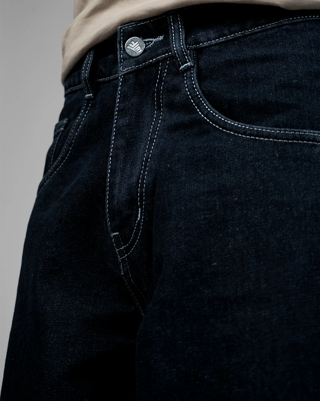 Midnight Black Baggy Jeans - Image 9