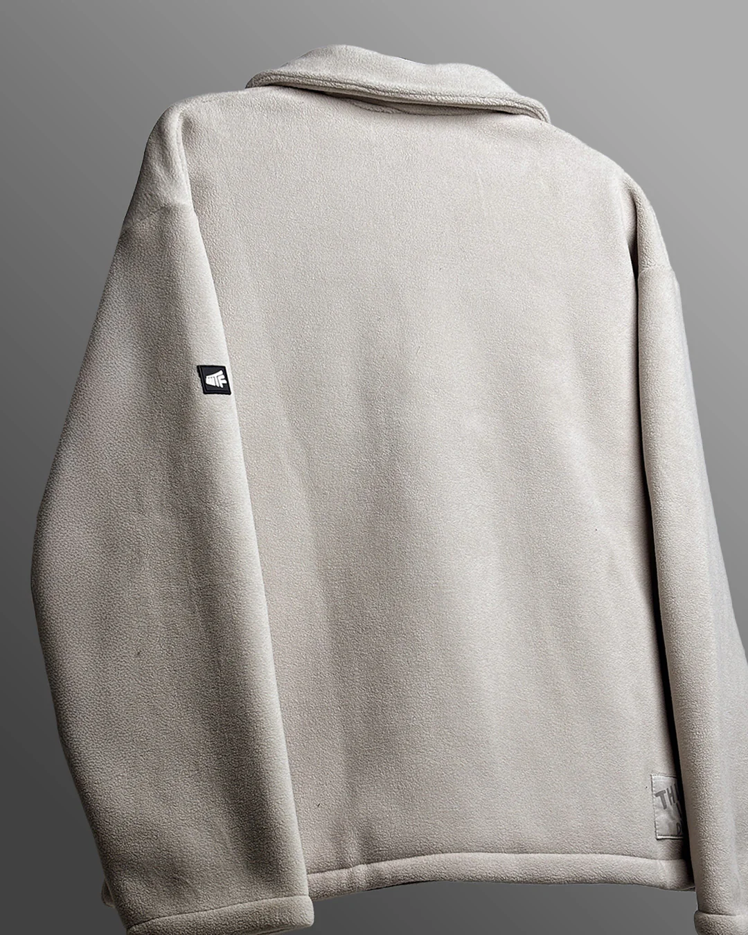No Distraction Off-White Cloud Feel Jacket - Image 4