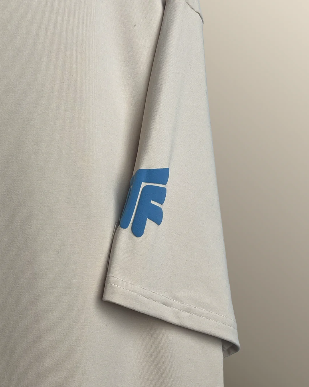 Outsiders Heavyweight T-Shirt - Image 6