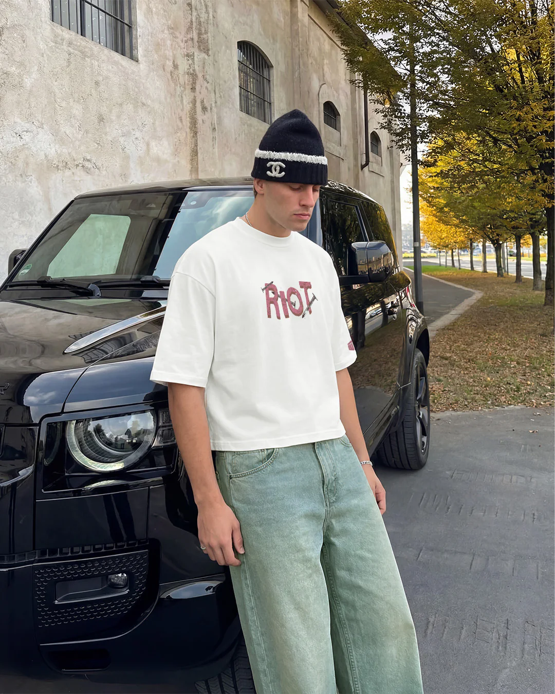 Riot Off White Boxy-Fit White T-shirt - Image 6