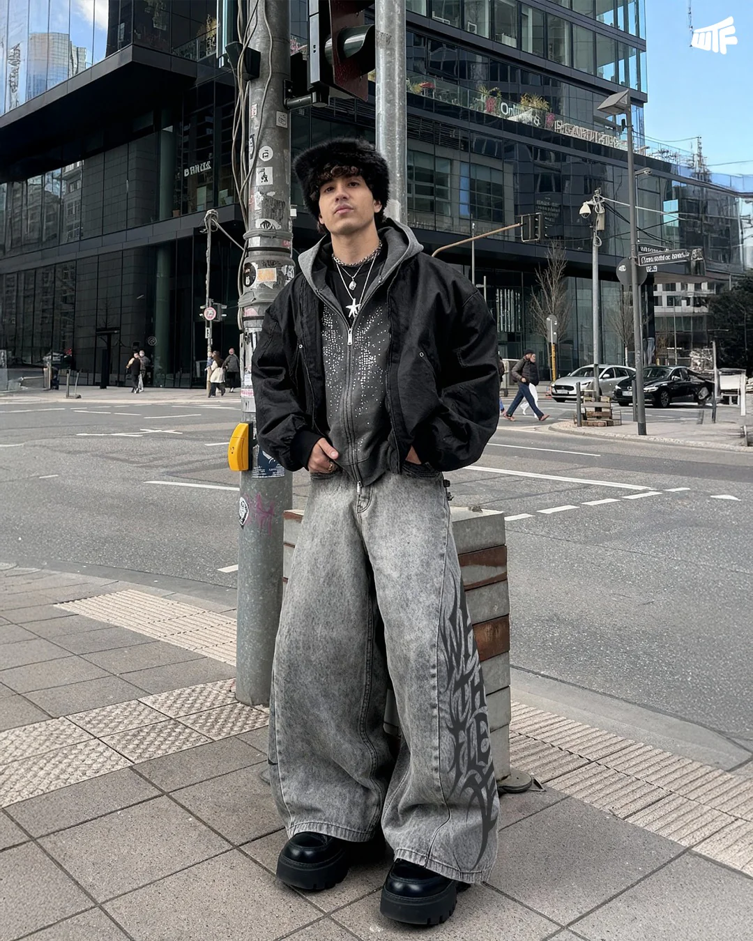 The Flex Symbol Grey Baggy Jeans - Image 5
